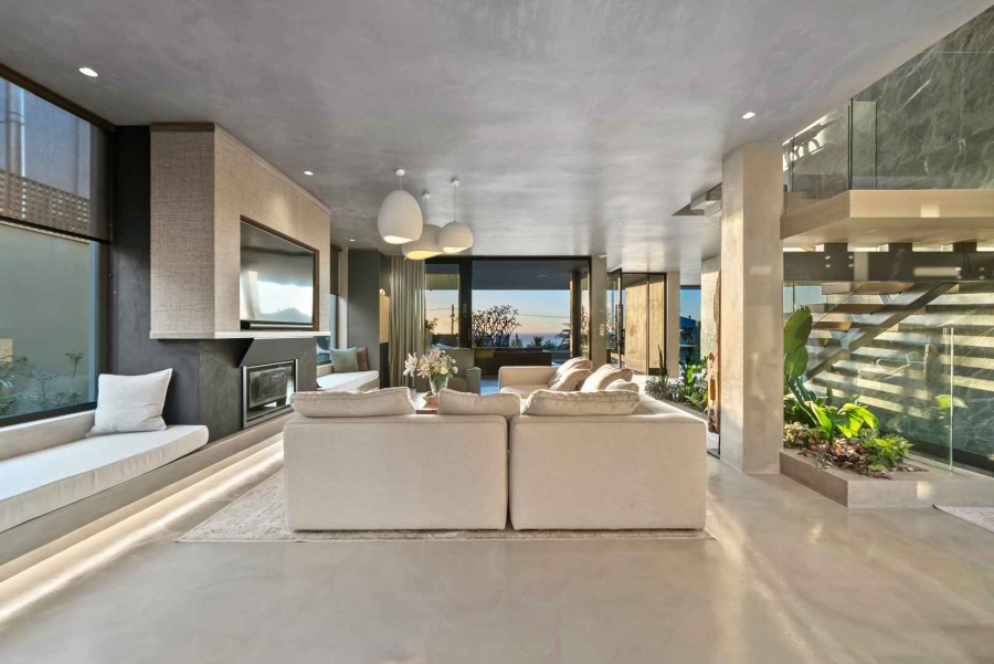 5 Bedroom Property for Sale in Camps Bay Western Cape